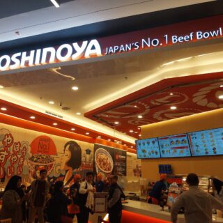 YOSHINOYA MAKANAN TERBAIK DAN TERPOPULER