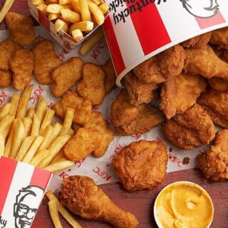 KFC MAKANAN TERENAK DAN POPULER